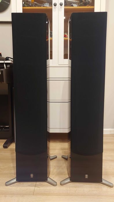Kolumny podłogowe Yamaha NS-555