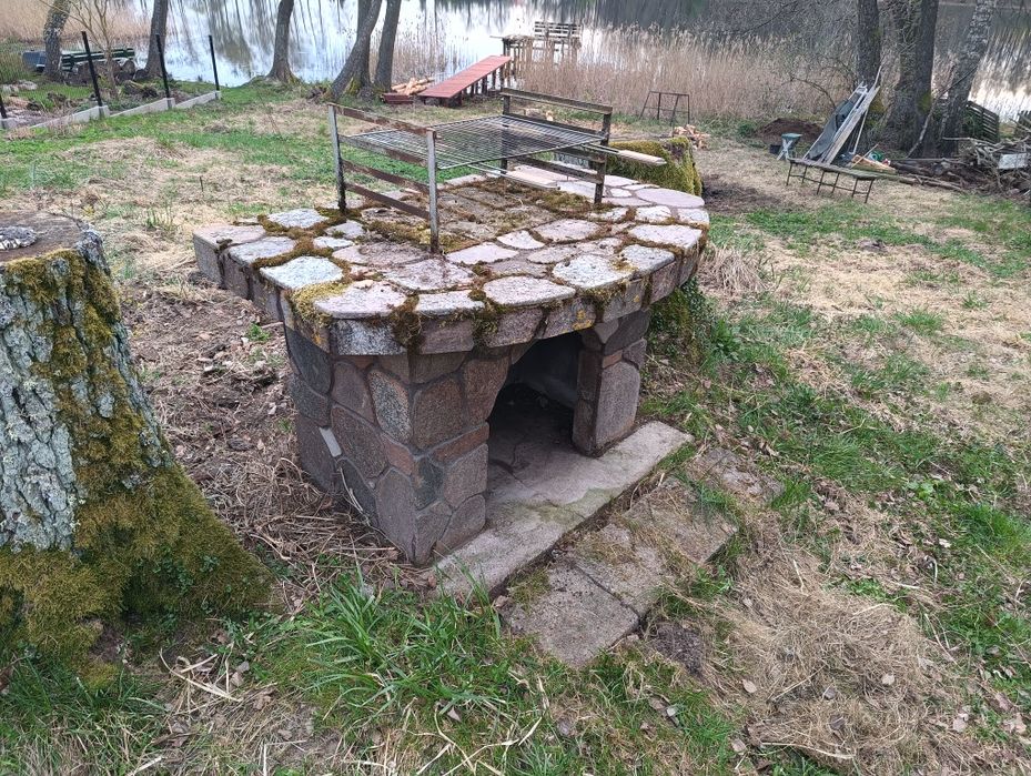 Grill kamienno - szamotowy do przeniesienia
