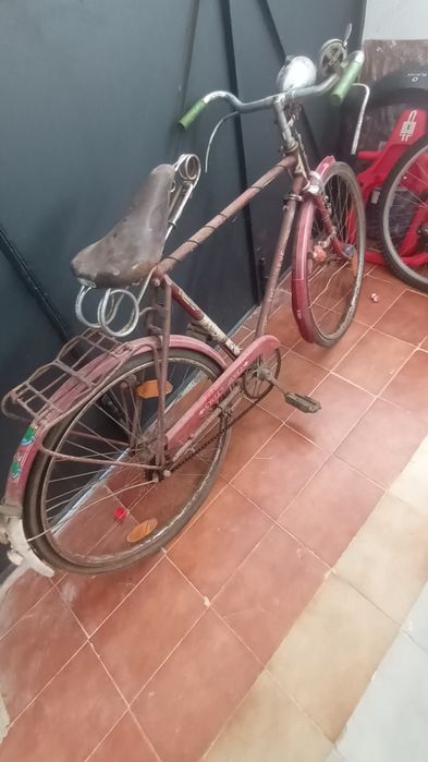 Pasteleira antiga