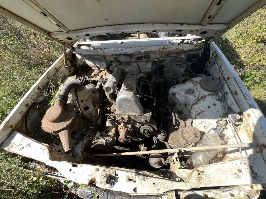 Mercedes-Benz E-Class W123