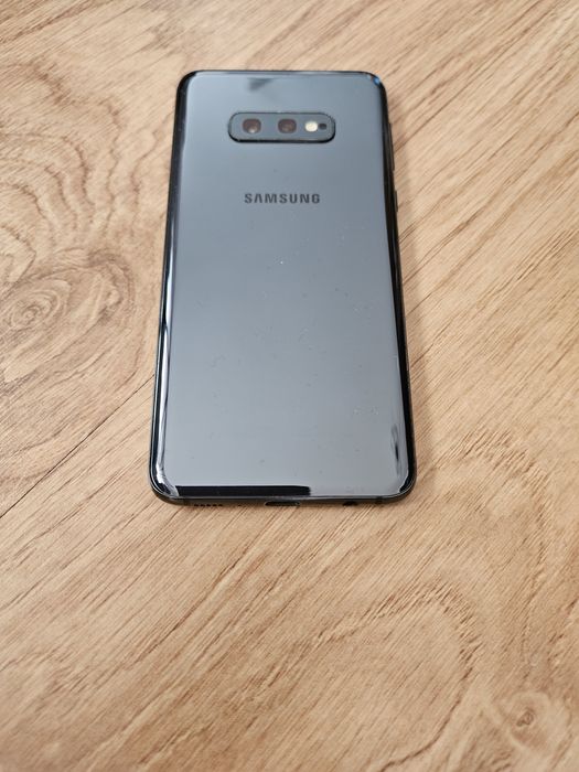 Samsung Galaxy S10e