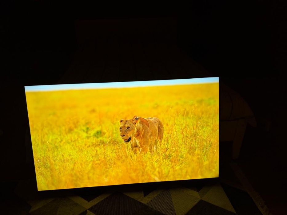 Продам телевізор Hisense 55 4K 2021 55E76GQ