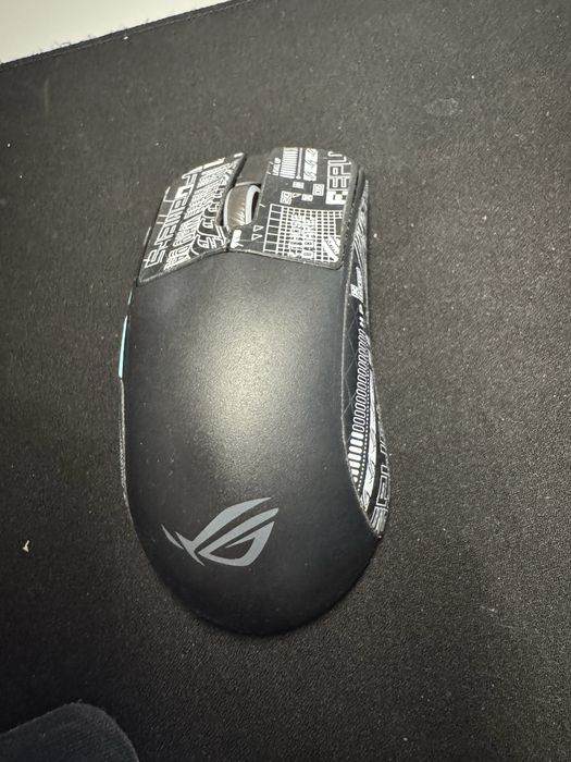 Rato Asus Rog Harpe Ace