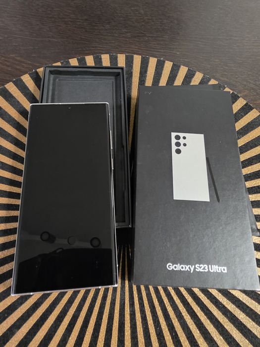Samsung Galaxy S23 ultra biały