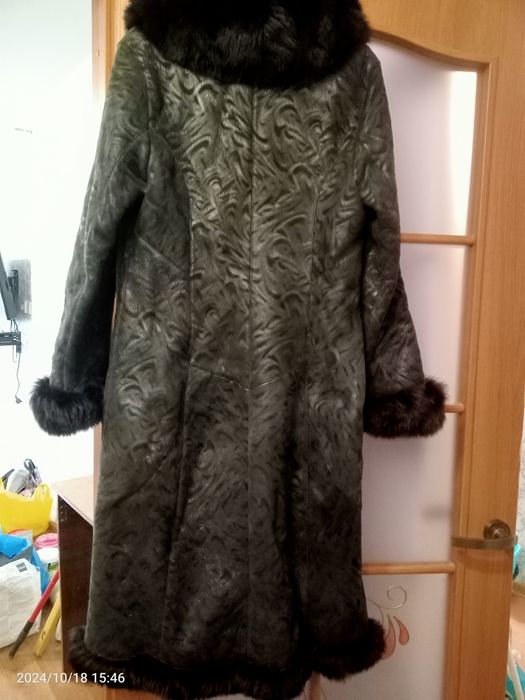 Дублянка жіноча натуральна.