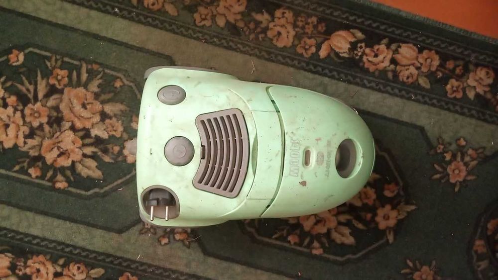 Пилосос "Element''