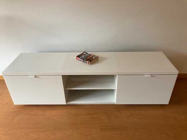 T0 à Avenida Fernão de Magalhães