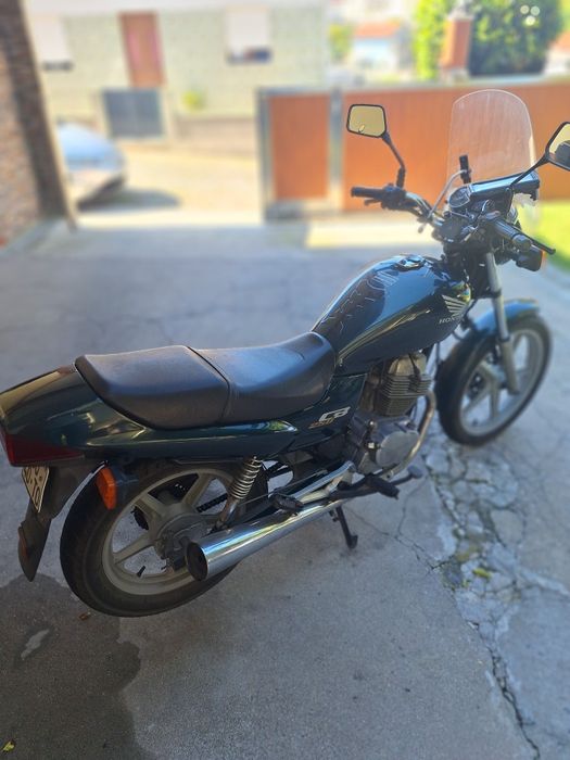 Honda CB 250 Two Fifty