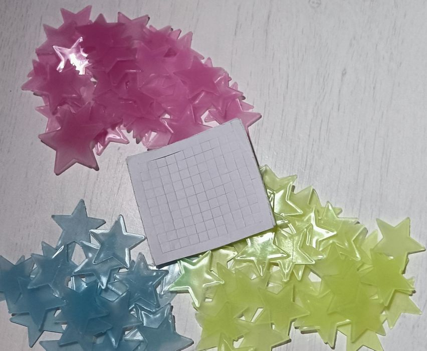 Adesivos luminosos para parede de estrelas que brilham no escuro