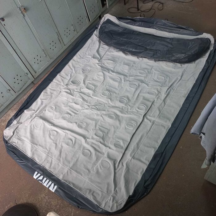 Colchão insuflável elétrico