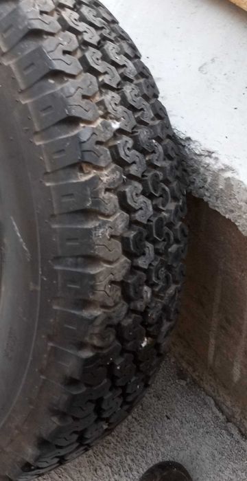 Pneu e capa Pneu 205SR16 para JIPE acho que TOYOTA LAND CRUISER