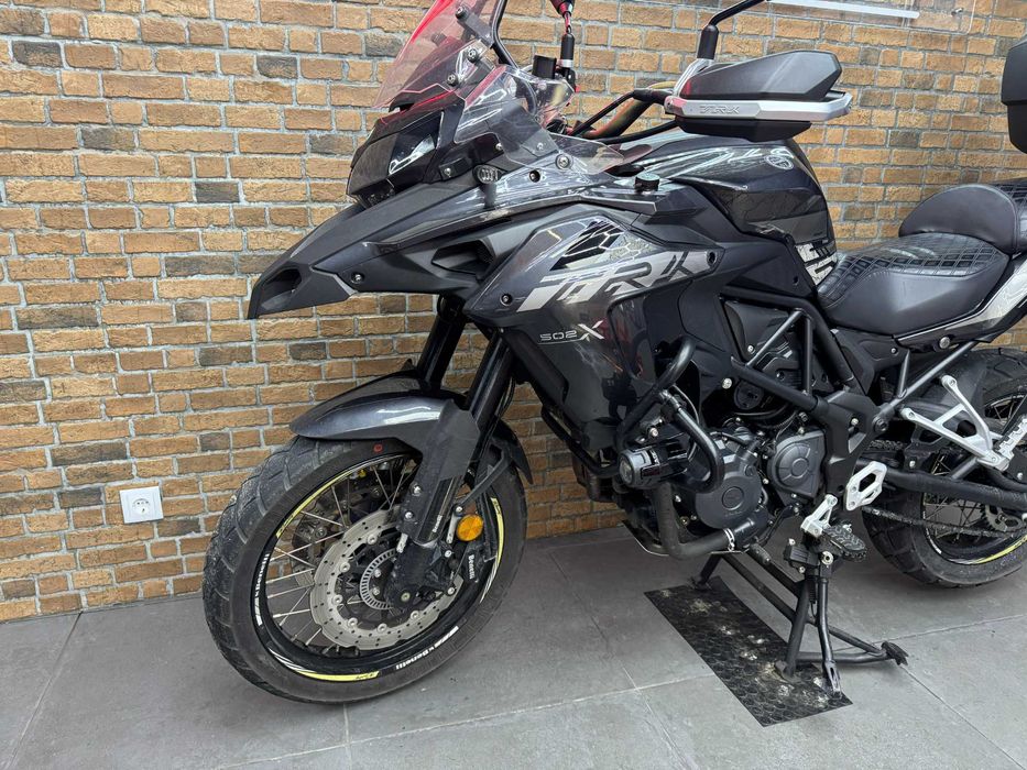 Benelli TRK 502 OUT 21 16 mil Kms