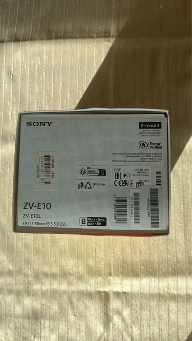 Máquina Sony ZV-E10