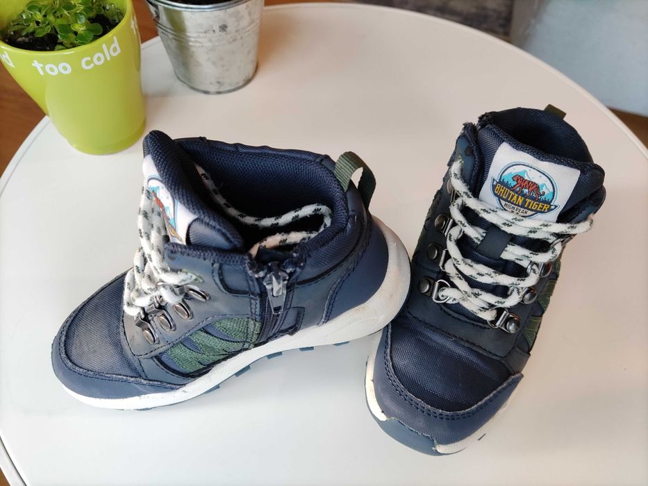 Botas ZY azul escuro, fecho lateral, pouco usadas, T 25 - PROMOÇÃO