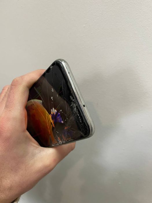 Телефон Xiaomi Redmi Note 8T 4/64GB