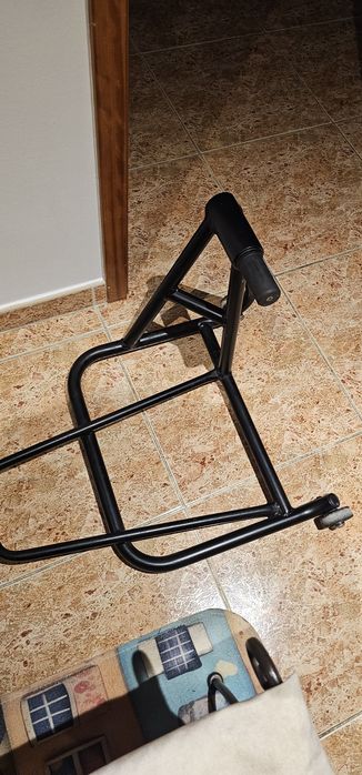 Cavalete para Ducati monobraço
