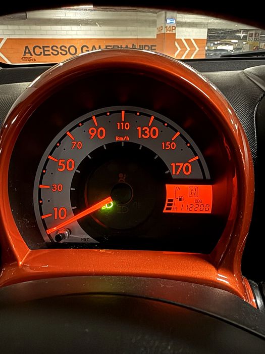 Vendo toyota aygo caixa automatica