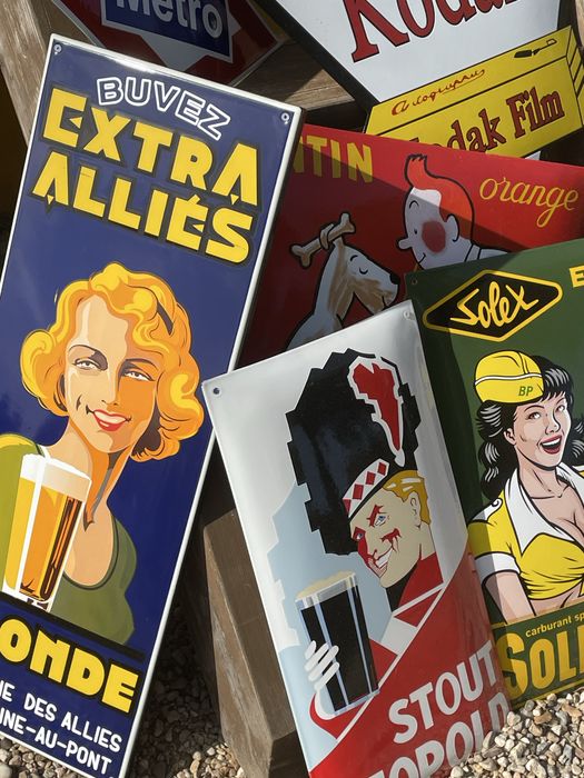 Placas esmaltadas diversas