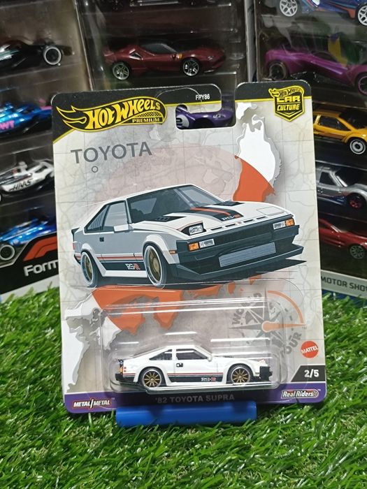 Hot Wheels 82 Toyota Supra