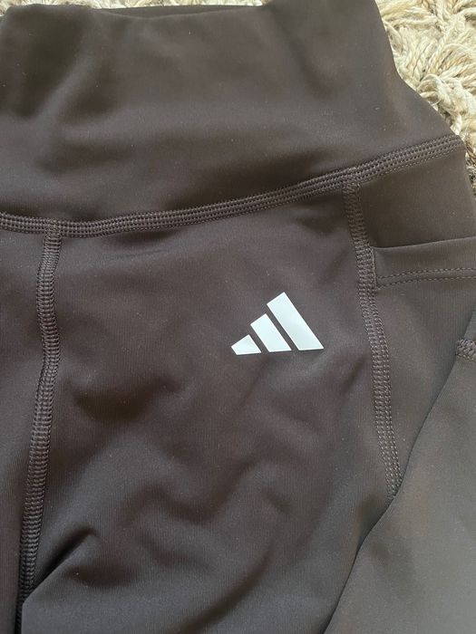 Legginsy adidas