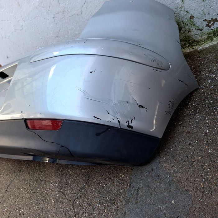 Parachoque traseiro seat ibiza 6l