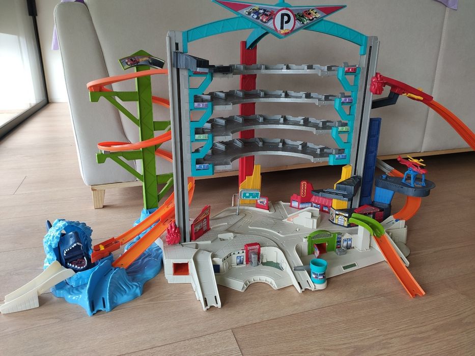 Pista de carros para crianças