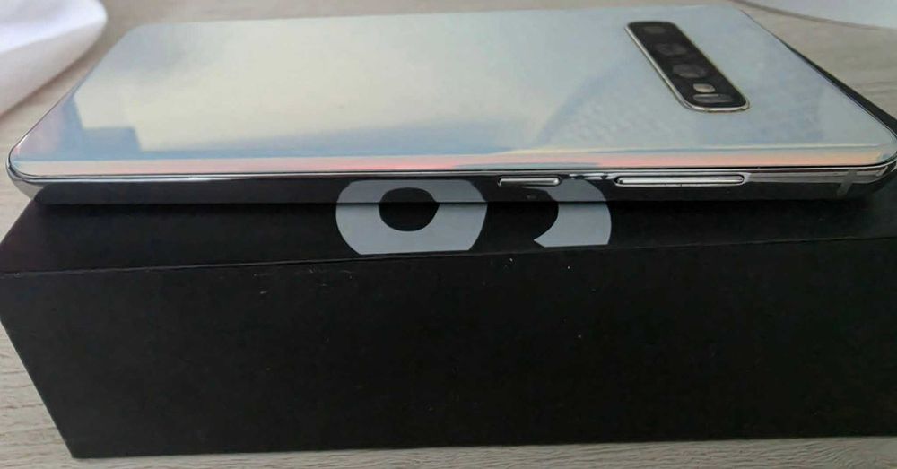 Samsung Galaxy S10+