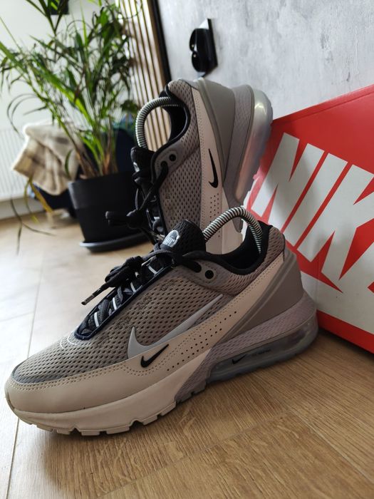 Nike Air Max Pulse 40 25 cm nowe z metka oryginalne z kartonem