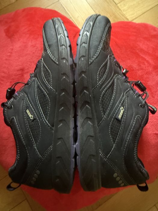 Buty trekkingowe Ecco 39, super stan