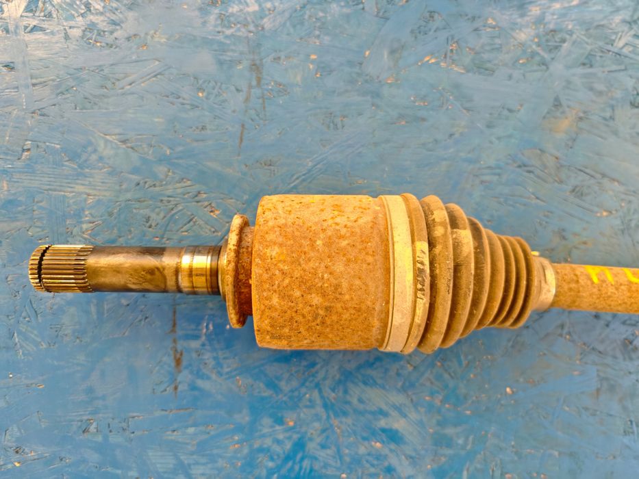 Półoś prawy tył range Rover Vogue l322