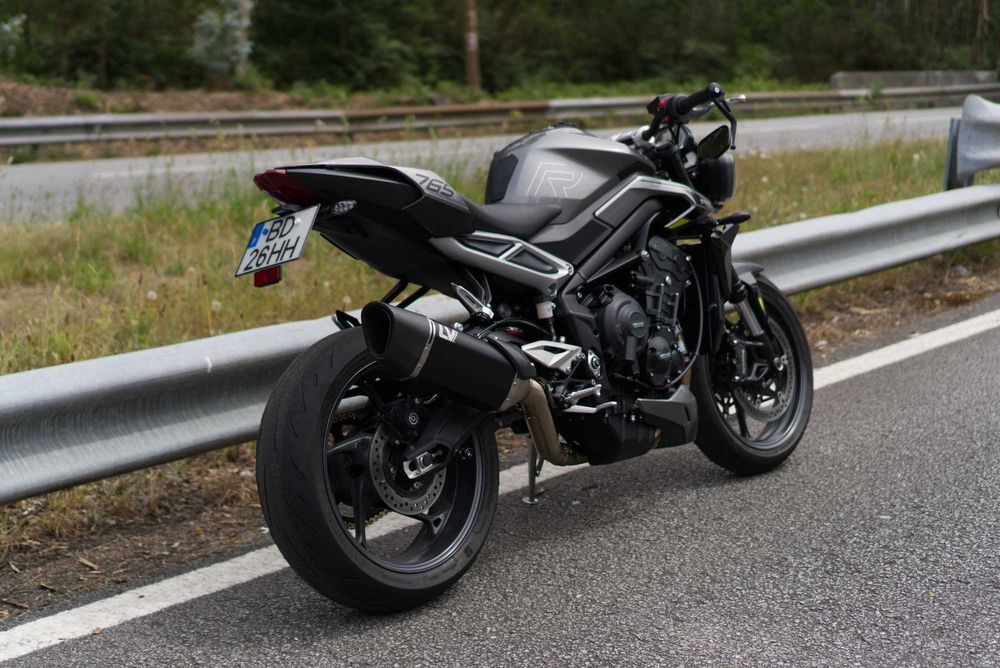 2023 Triumph Street Triple 765 R