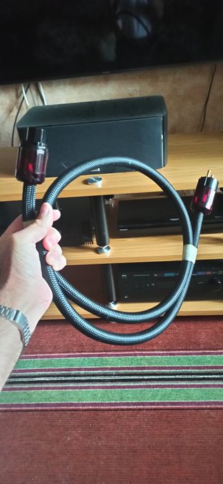 Сетевой силовой кабель High-End 1.5m (Кастом TAGA P-079E / C-079)