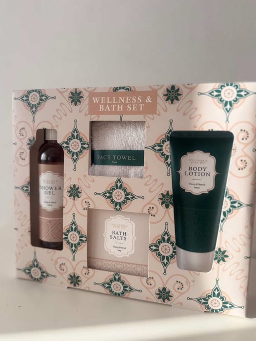 Новорічні бокси    подарунки