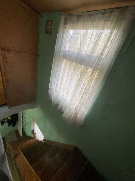 Продається гарний будинок .