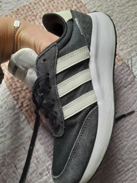 Sprzedam adidasy dla chlopca/ dziewczynki
