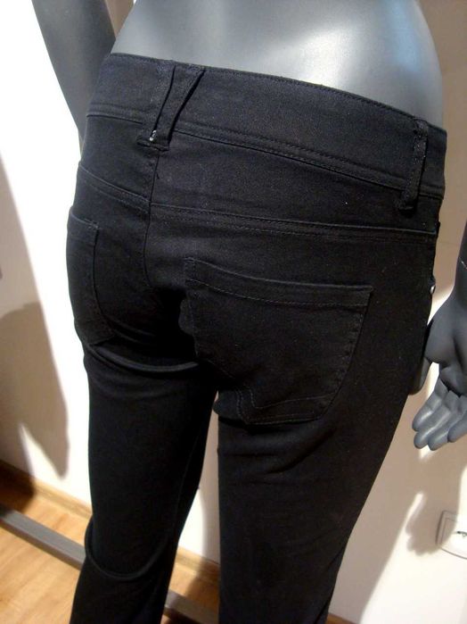 Czarne Proste Jeansowe Spodnie S