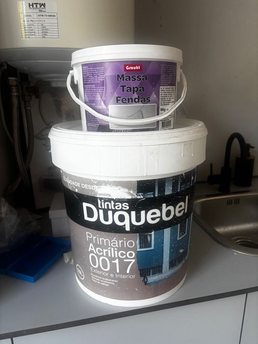 Pinturas e tintas