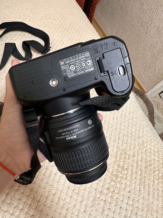 Фотоапарат Nikon D3100