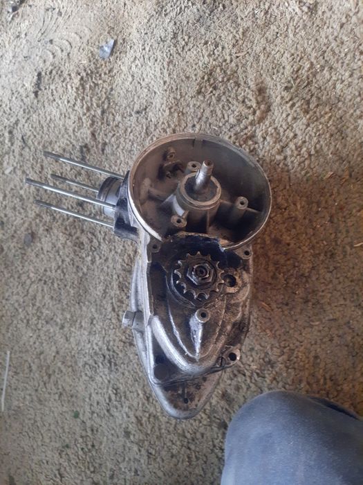 Sprzedam pozostałości po wsk