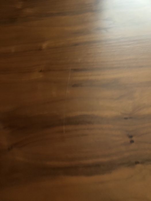 Mesa de jantar de Madeira