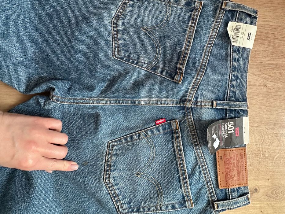 Oryginalne dżinsy Levi’s 501 Cropped