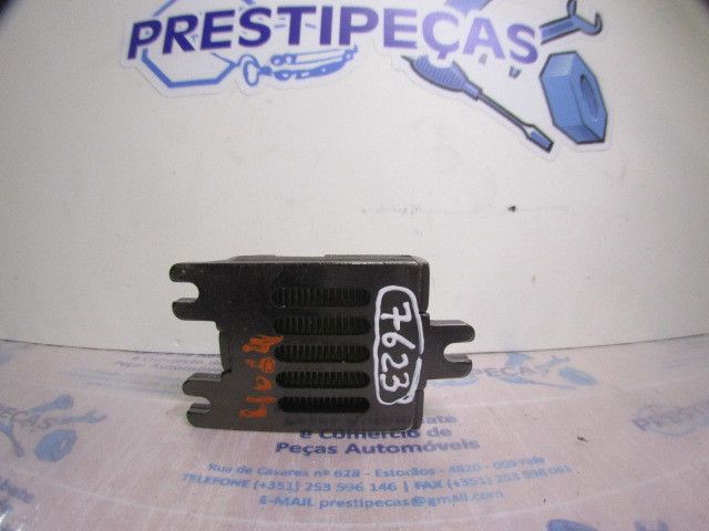 Amplificador de colunas PORSCHE Panamera (970)