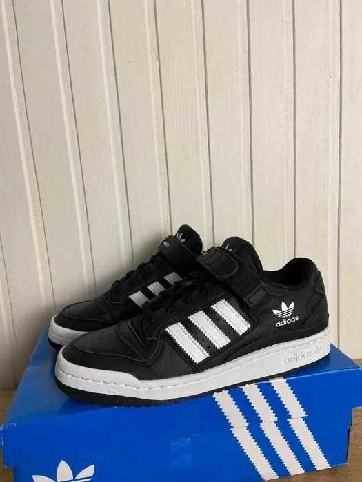 Buty tenisówki adidas forum low czarne org Roz 38