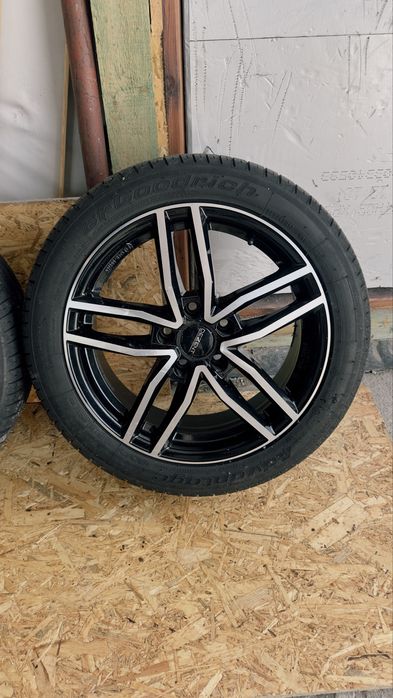 Felgi Dezent tr black 17 + opony BFGoodrich 225/45/17