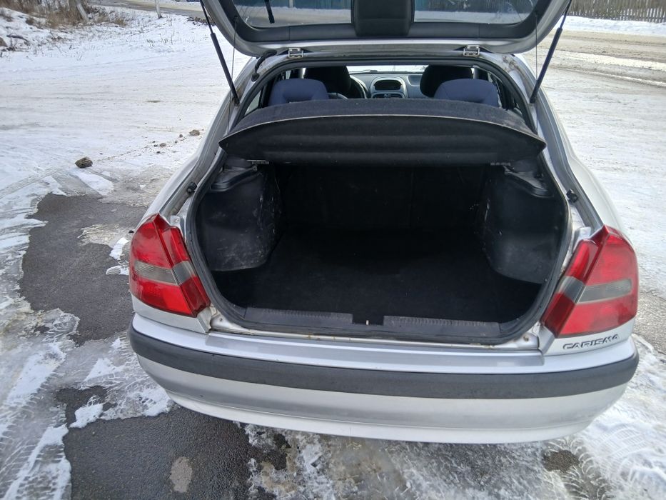 Продам мітсубісі карізма