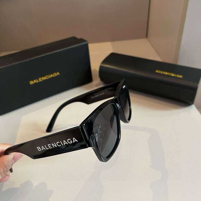Okulary słoneczne Balenciaga 210414