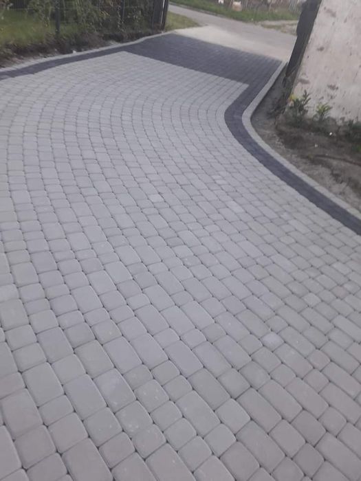 Układanie kostki brukowej