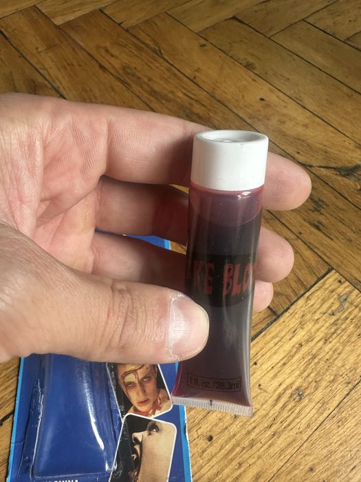 театральна кров blood vampire