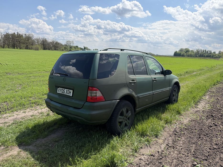 Mercedes w163 ml270