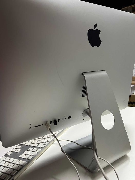 Apple iMac 21,5” Retina 4K